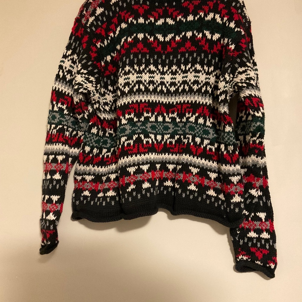 Lovely cotton sweater in size large from Marsh Landing